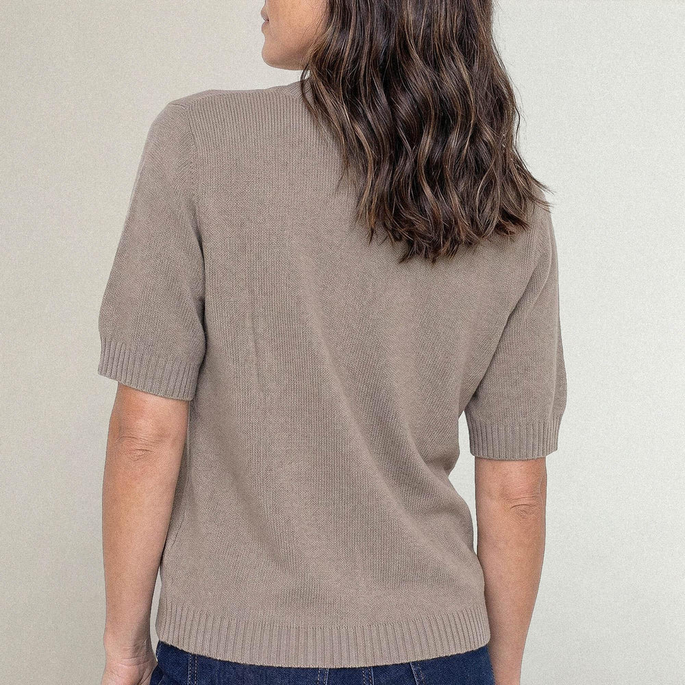 |Light Taupe