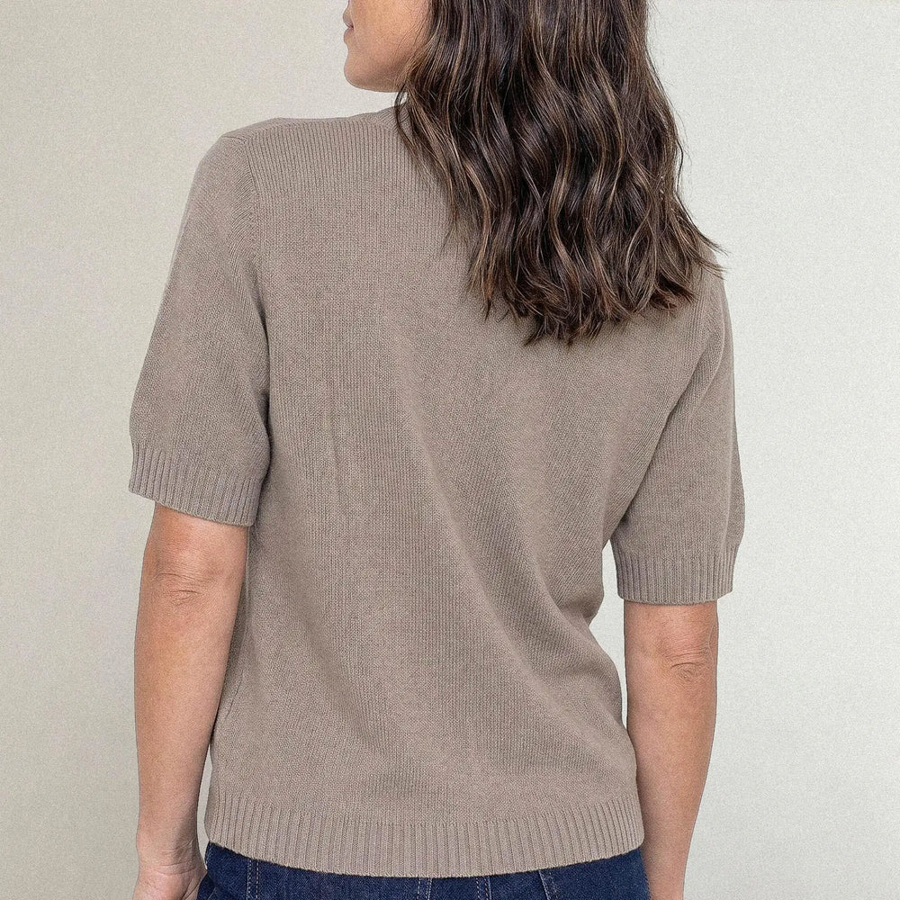 |Light Taupe