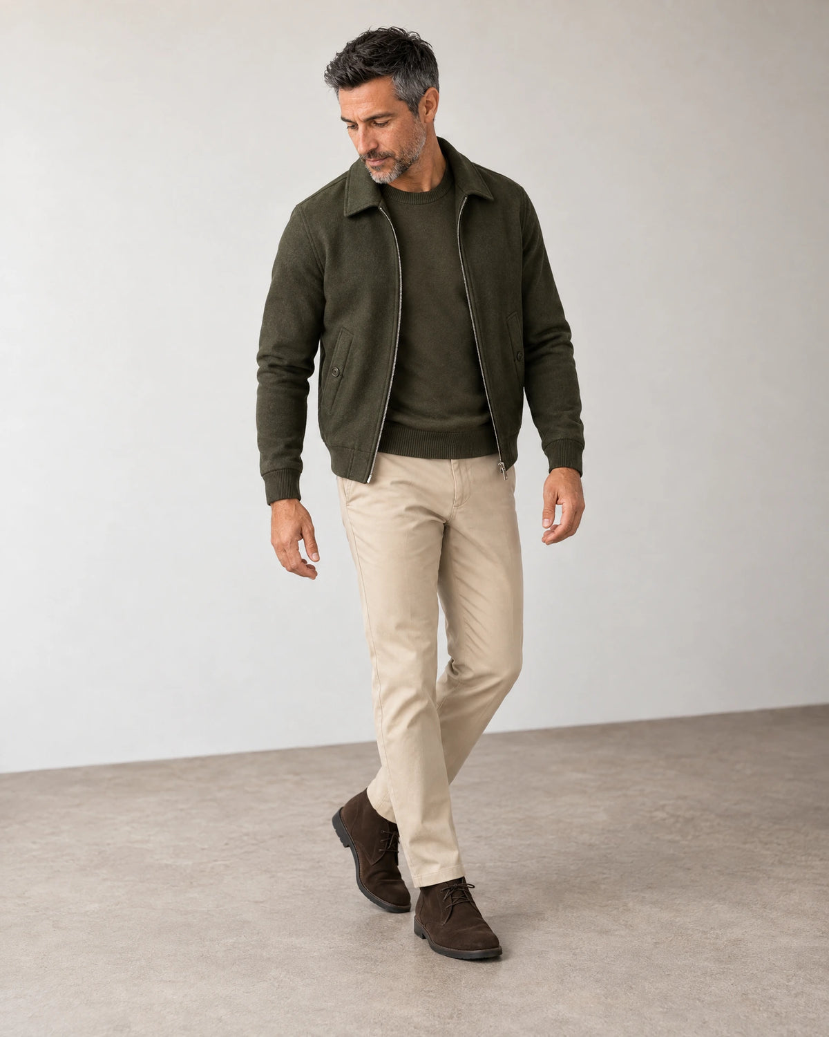 
Classic Tapered Chinos campaign 06