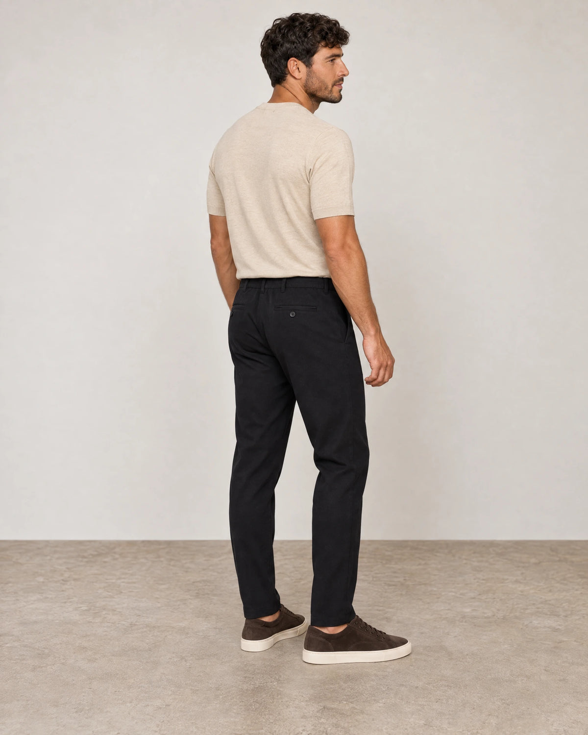 
Classic Tapered Chinos campaign 04