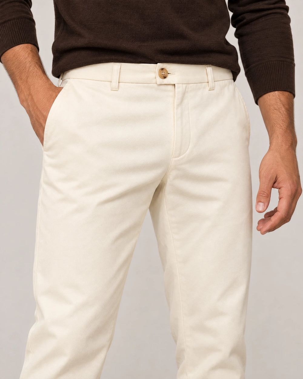 Classic Tapered Chinos campaign 03|ivory stone