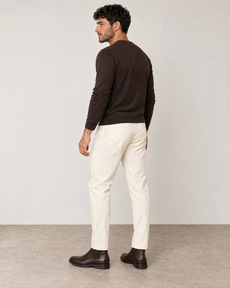Classic Tapered Chinos campaign 04|ivory stone