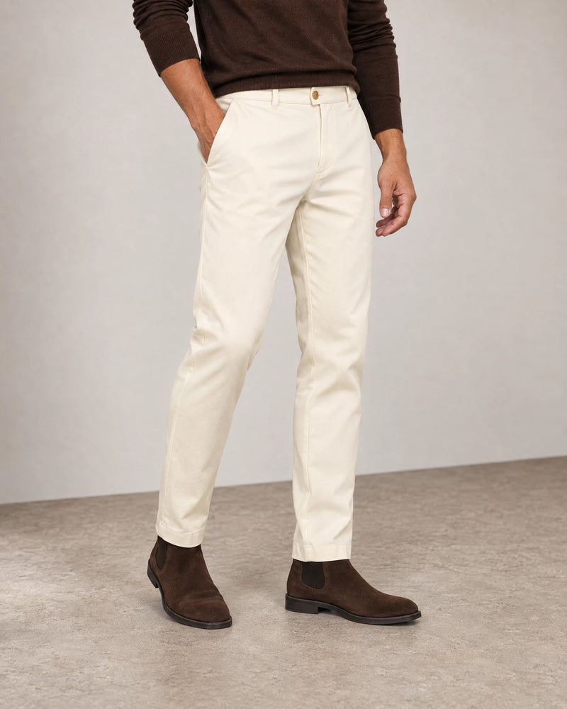 Classic Tapered Chinos campaign 05|ivory stone