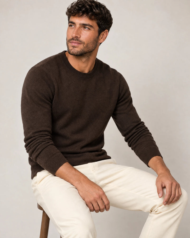 Classic Tapered Chinos campaign 07|ivory stone