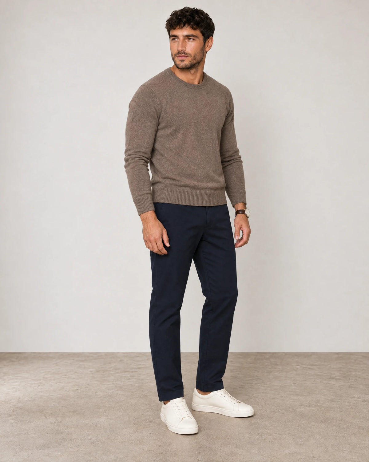 
Classic Tapered Chinos campaign 01