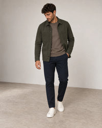 Classic Tapered Chinos campaign 06|navy
