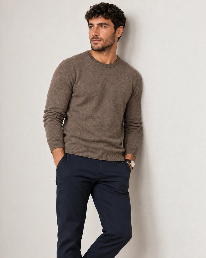 Classic Tapered Chinos campaign 07|navy