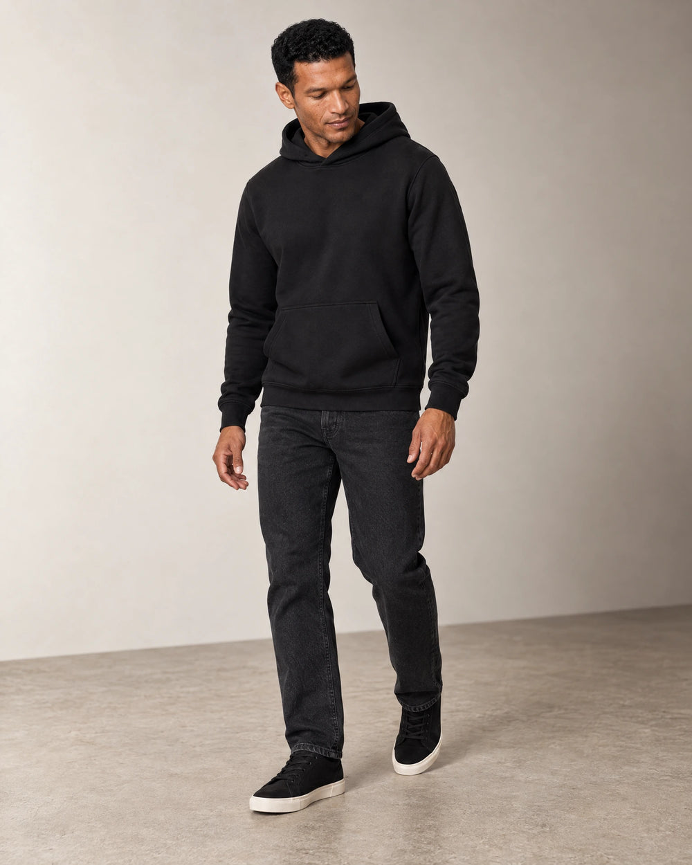 Cotton Fleece Hoodie campaign 06|black
