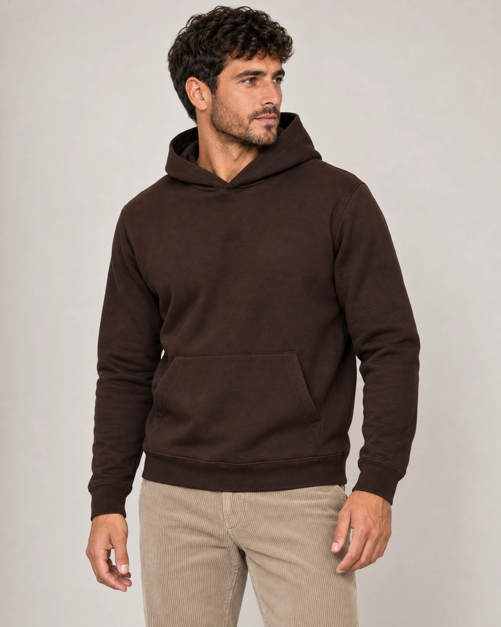 Cotton Fleece Hoodie campaign 01|smoked brown