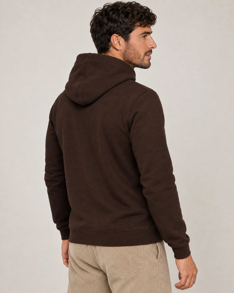 Cotton Fleece Hoodie campaign 04|smoked brown