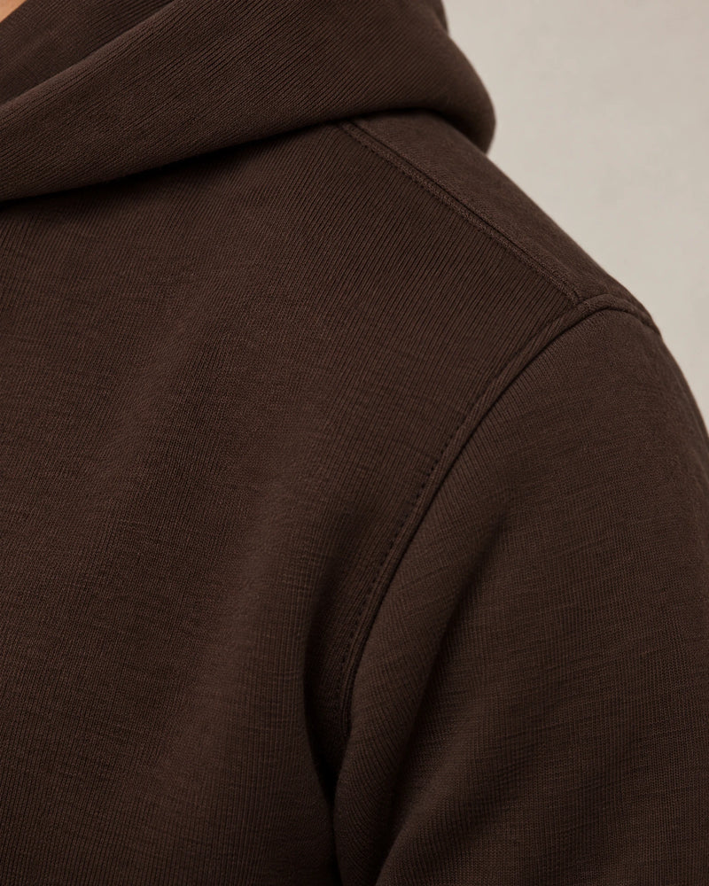 Cotton Fleece Hoodie campaign 08|smoked brown