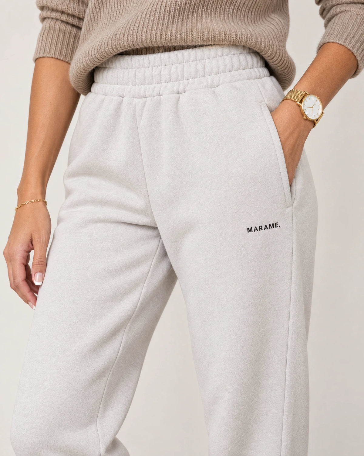 
Cotton Fleece Joggers campaign 03