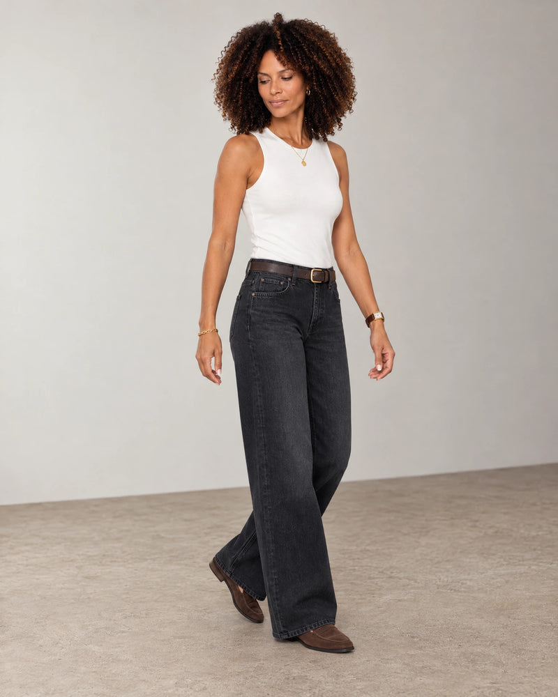 Double Layer Fitted Vest campaign 06|white