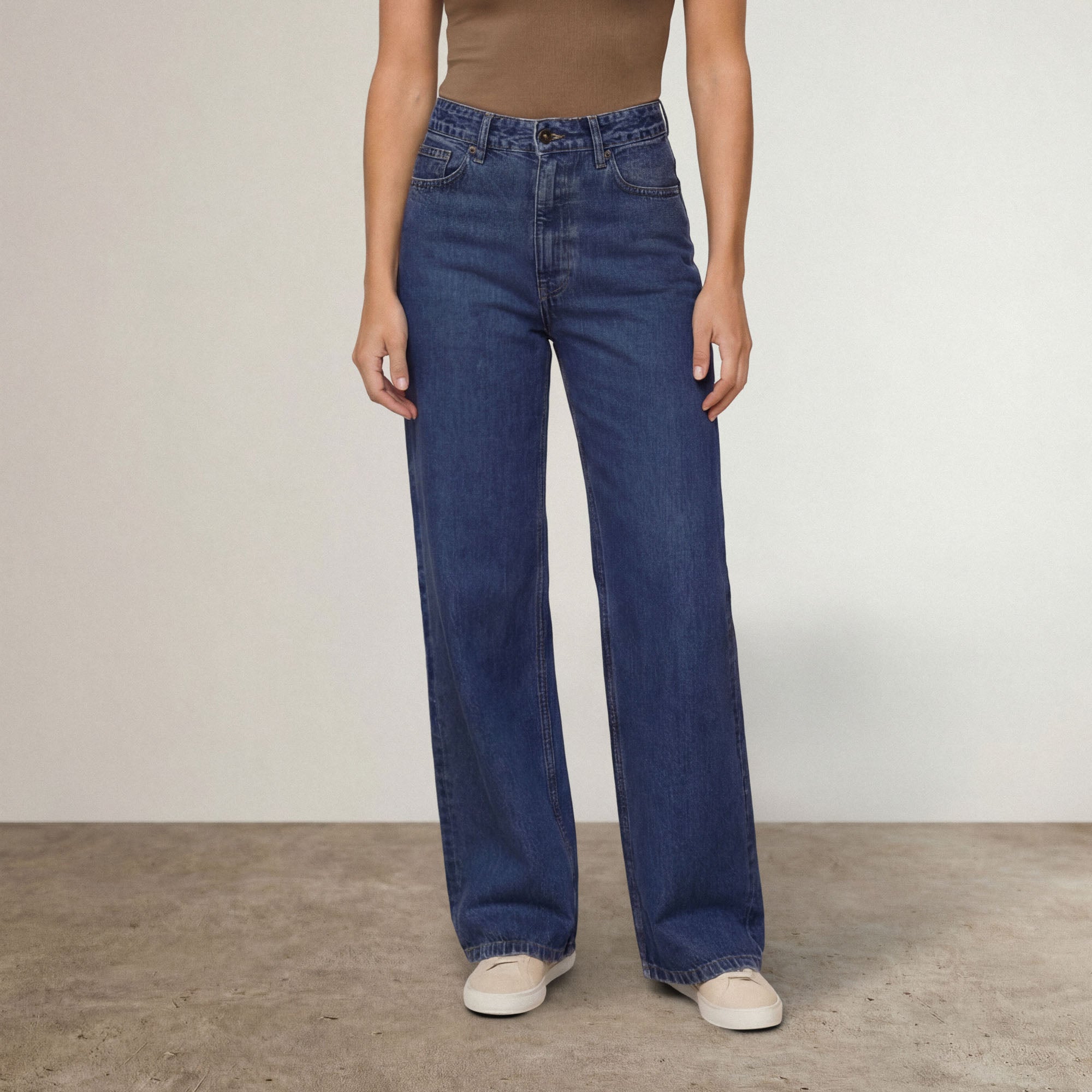 |deep navy wash denim