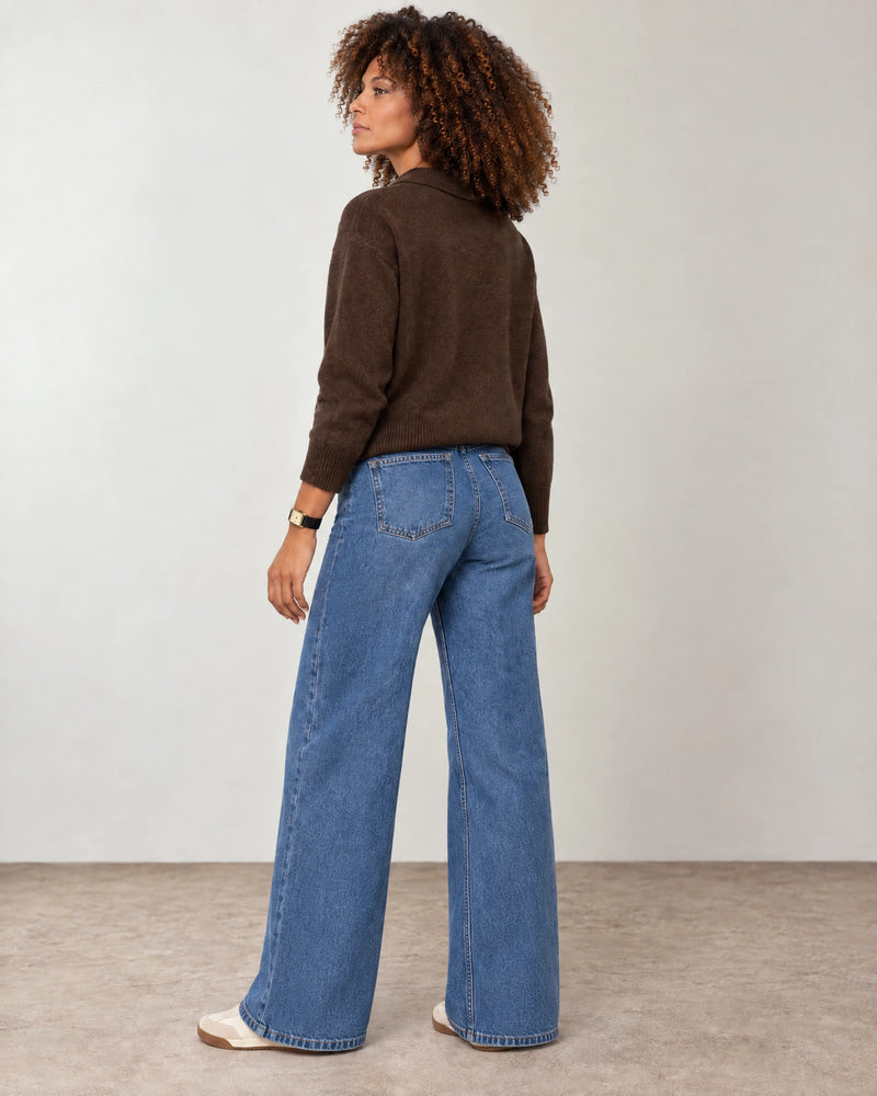 High-Waisted Wide Leg Jeans campaign 04|blue wash denim