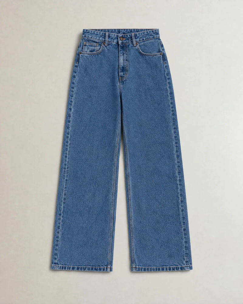 High-Waisted Wide Leg Jeans campaign 09|deep navy wash denim