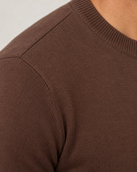 Italian Fine Knit Crew campaign 08|conker brown