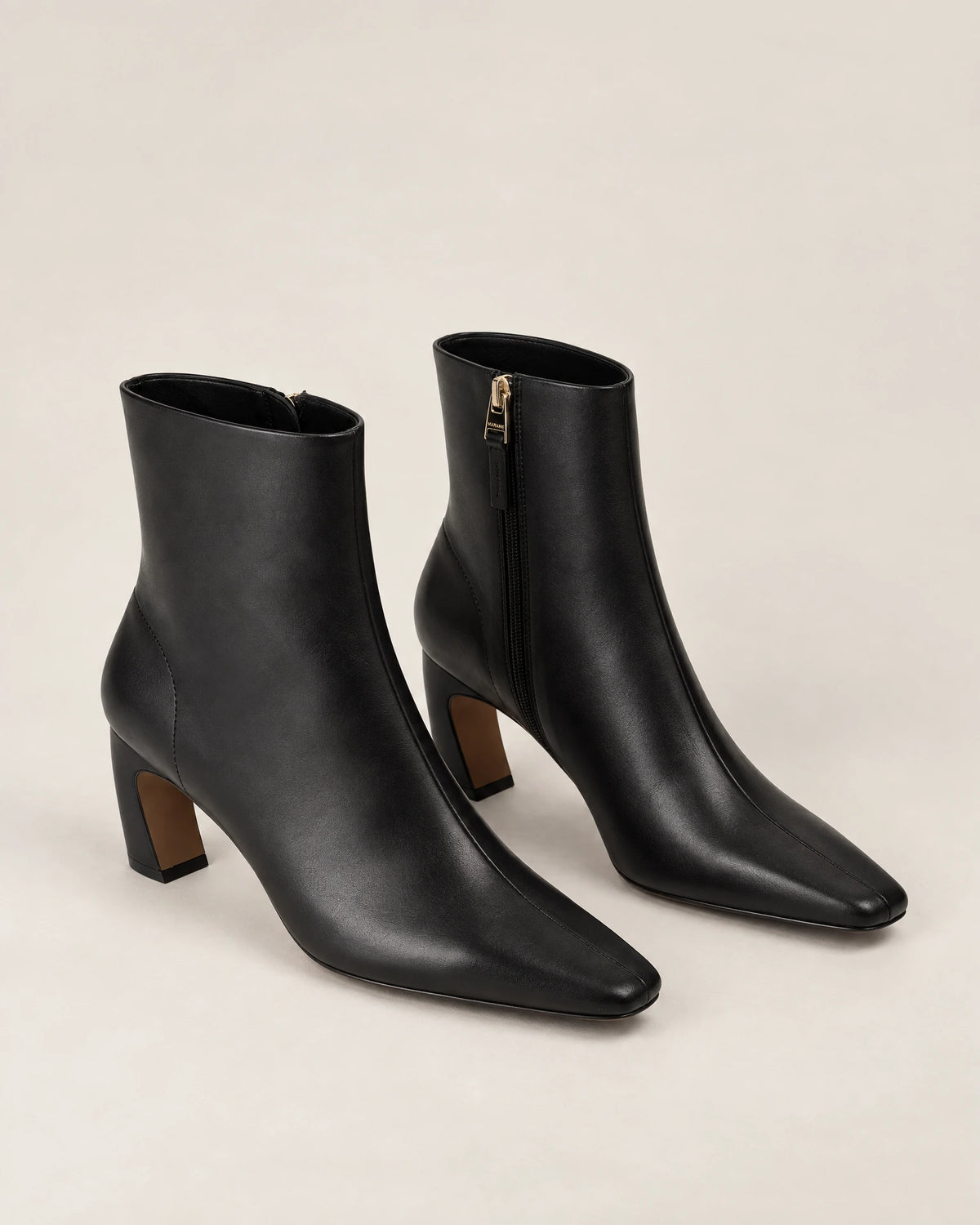 
Leather Ankle Boots campaign 03