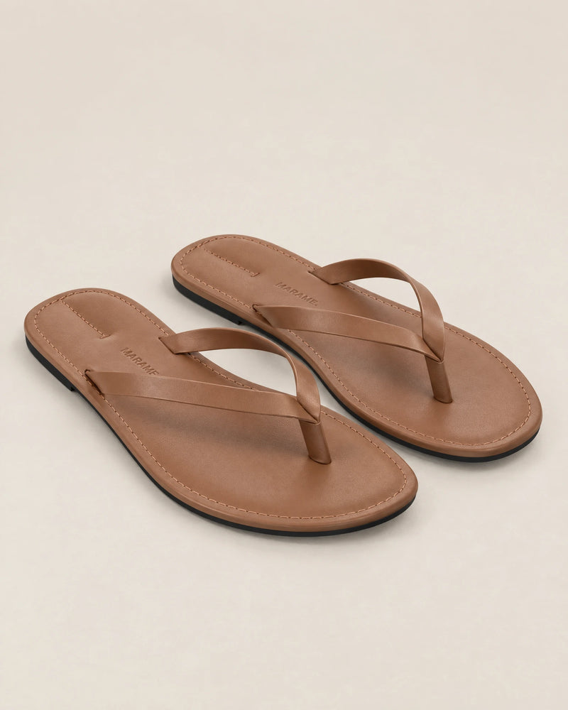 Leather Flip Flops campaign 03|brown