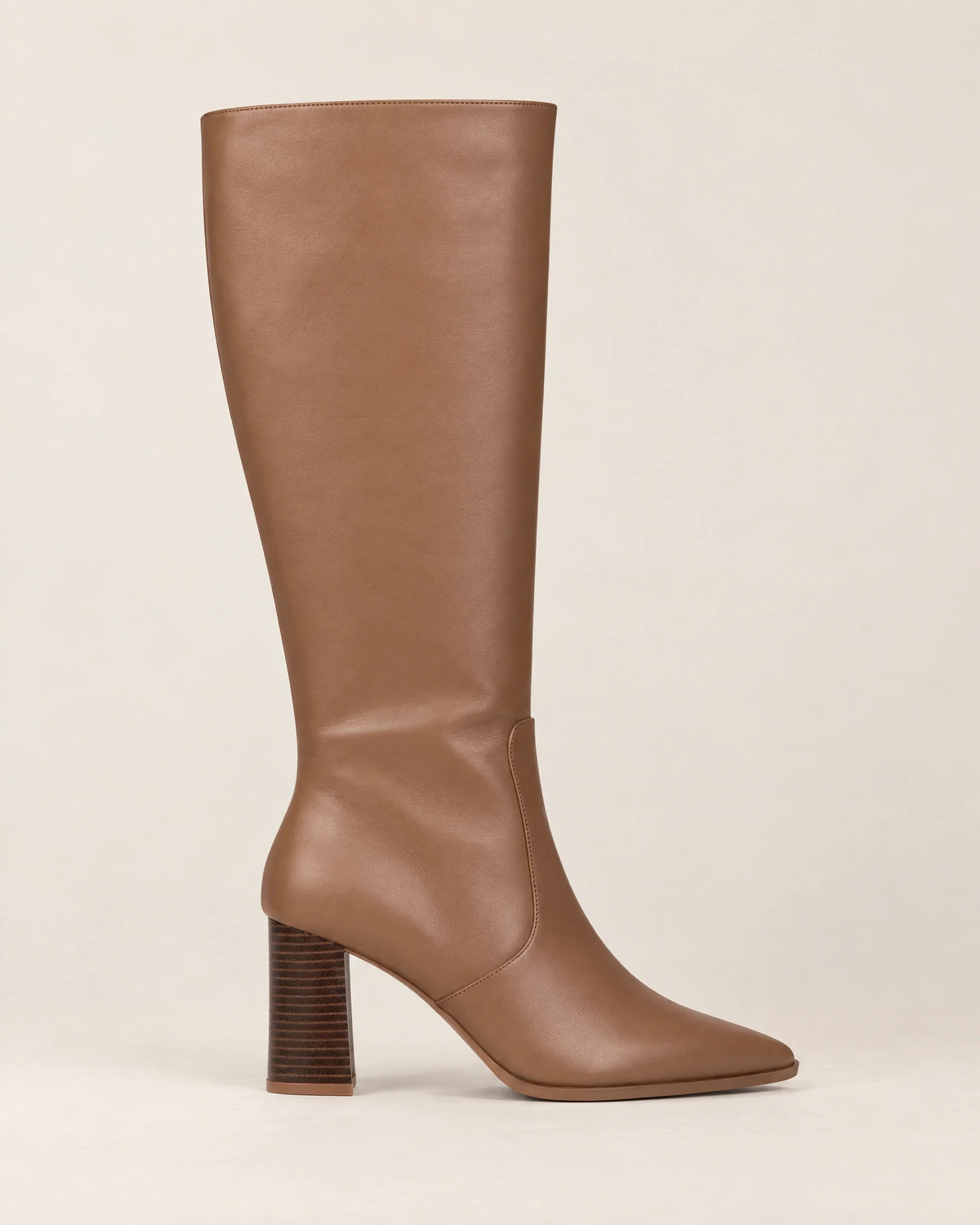 
Leather Knee-High Boots campaign 04
