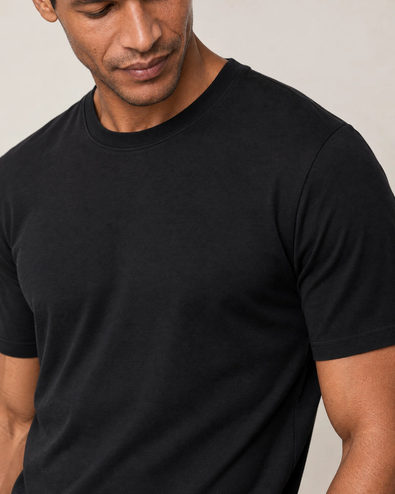Lightweight Lyocell Blend T-Shirt campaign 03|black