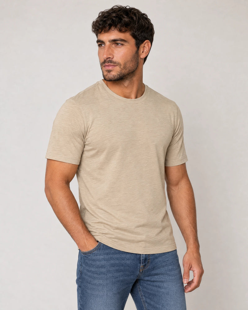 Lightweight Lyocell Blend T-Shirt campaign 01|canyon clay