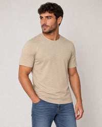 Lightweight Lyocell Blend T-Shirt campaign 01|canyon clay