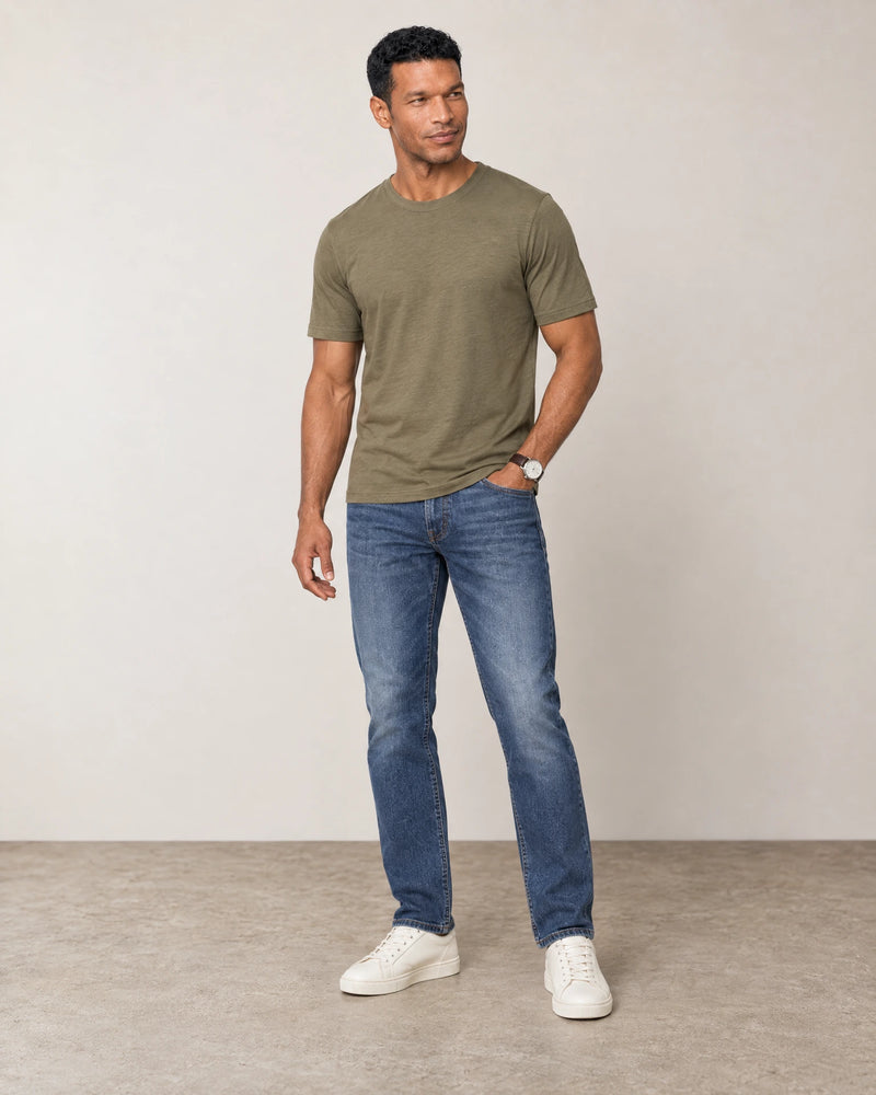 Lightweight Lyocell Blend T-Shirt campaign 02|olive