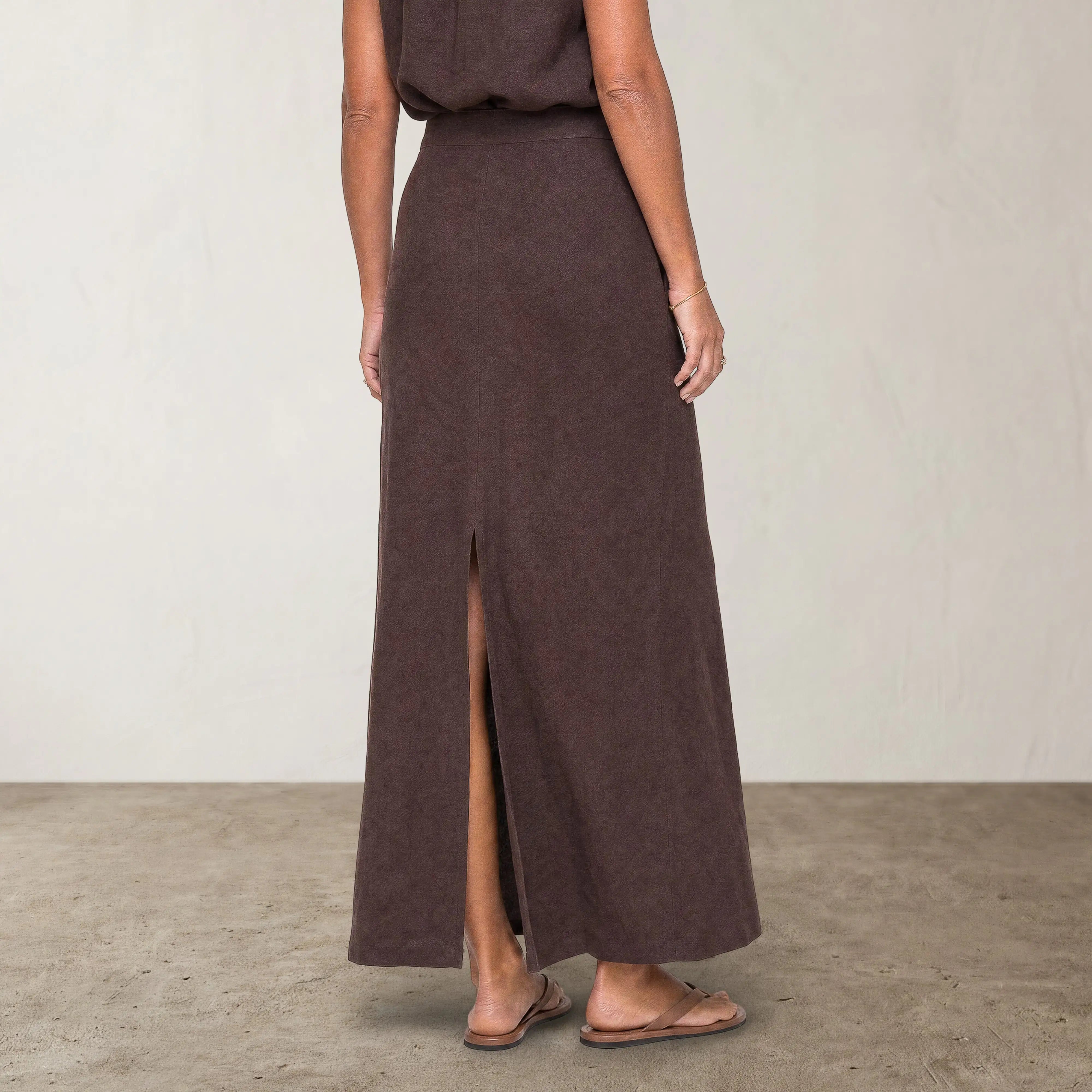|chocolate brown