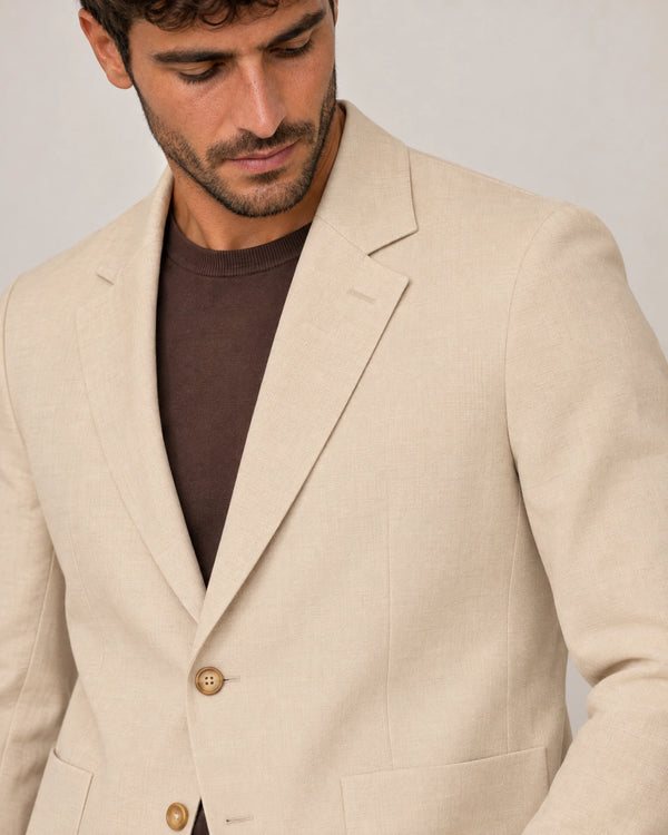 Linen Blend Blazer campaign 03|beige linen