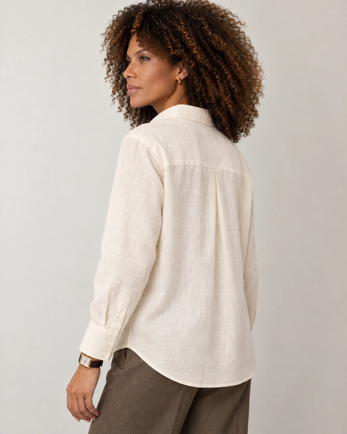
Linen Blend Long Sleeve Shirt campaign 04