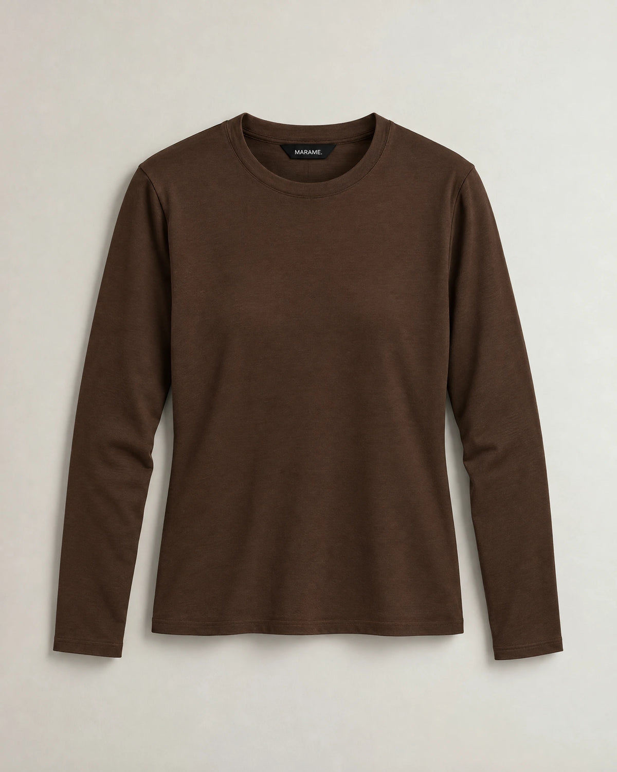 
Long Sleeve Fitted T-Shirt campaign 09
