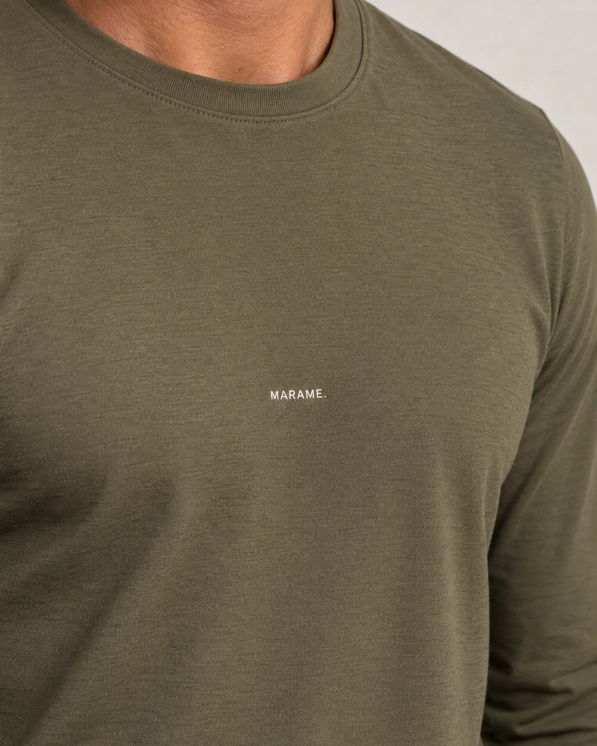 
Lyocell Blend Long Sleeve Logo T-Shirt campaign 08