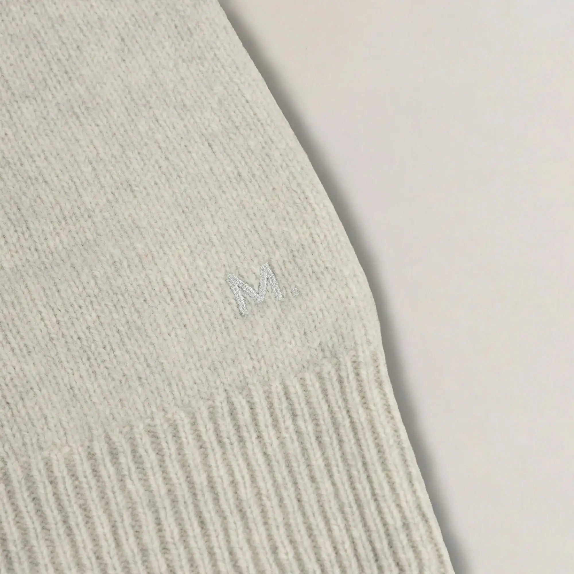 detail |speckled grey
