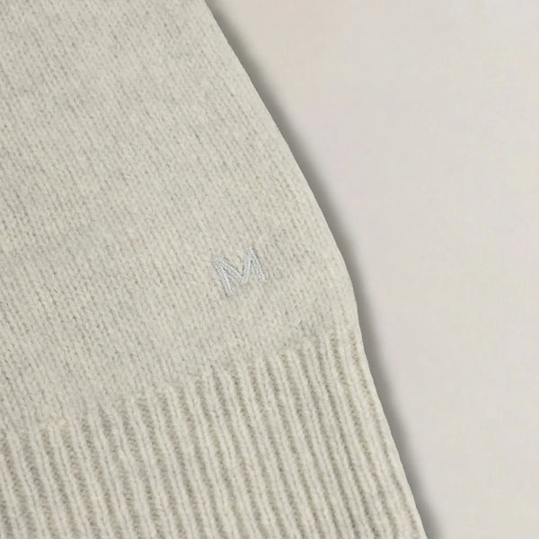 detail |speckled grey