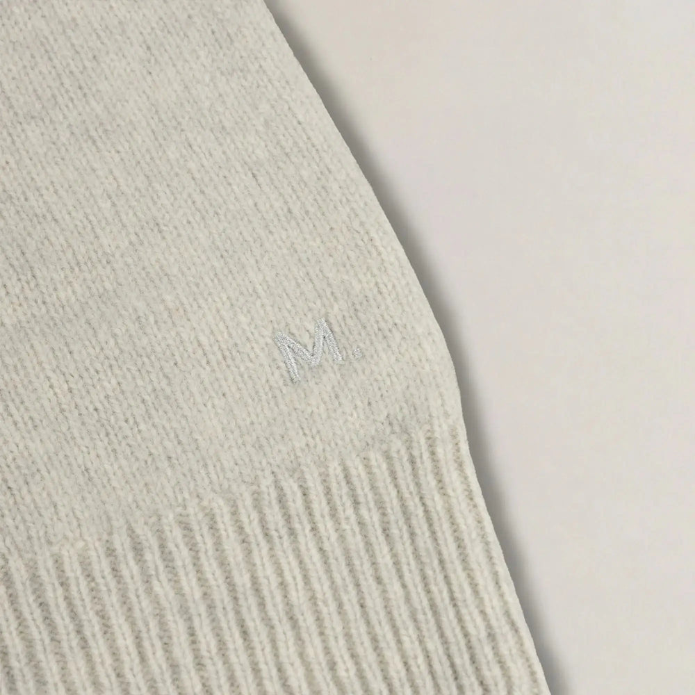 detail |speckled grey