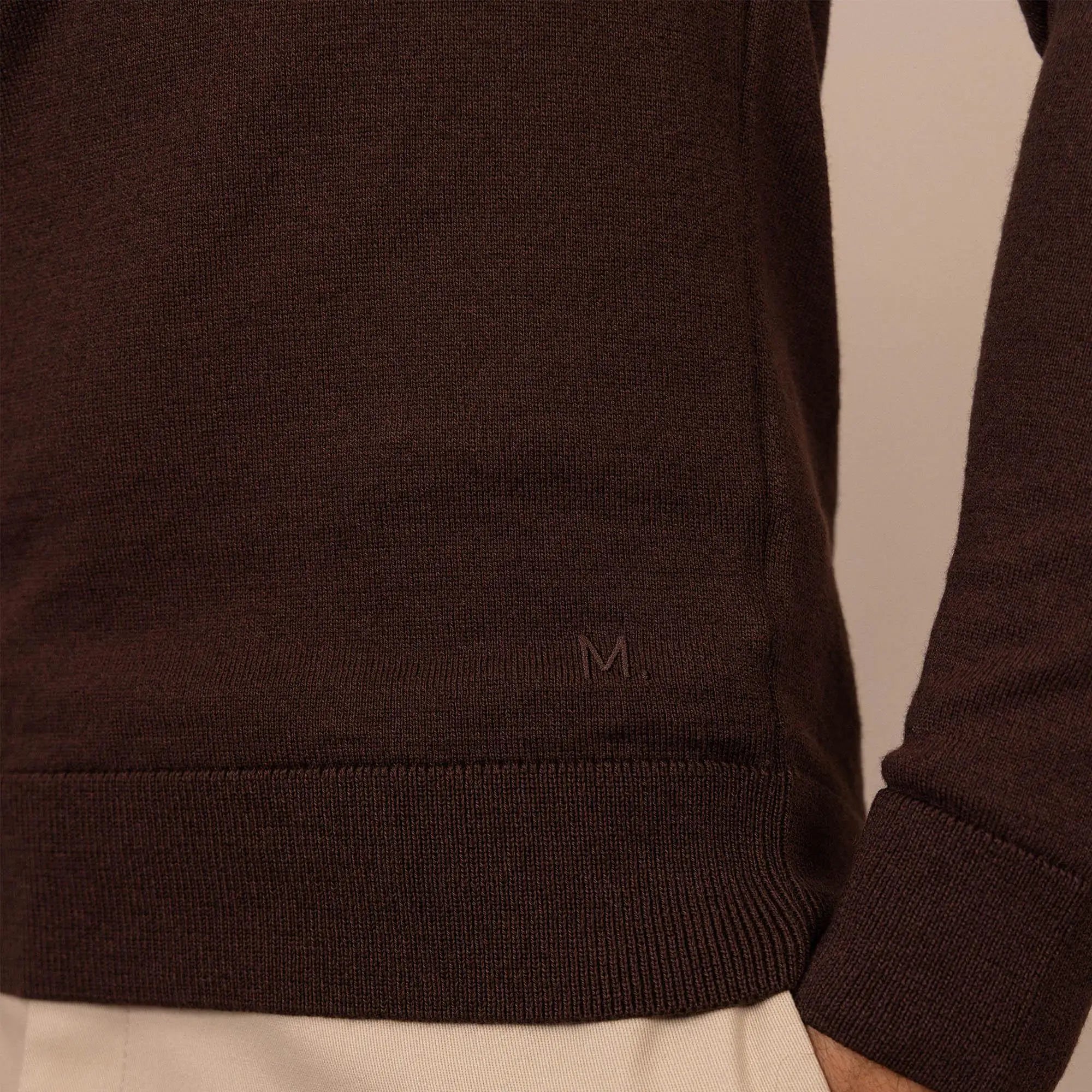 detail |brown cherry