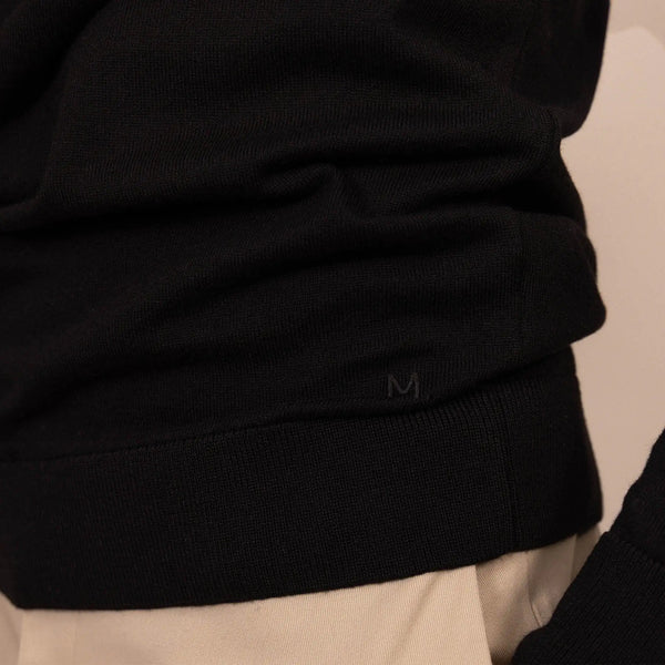 detail |black