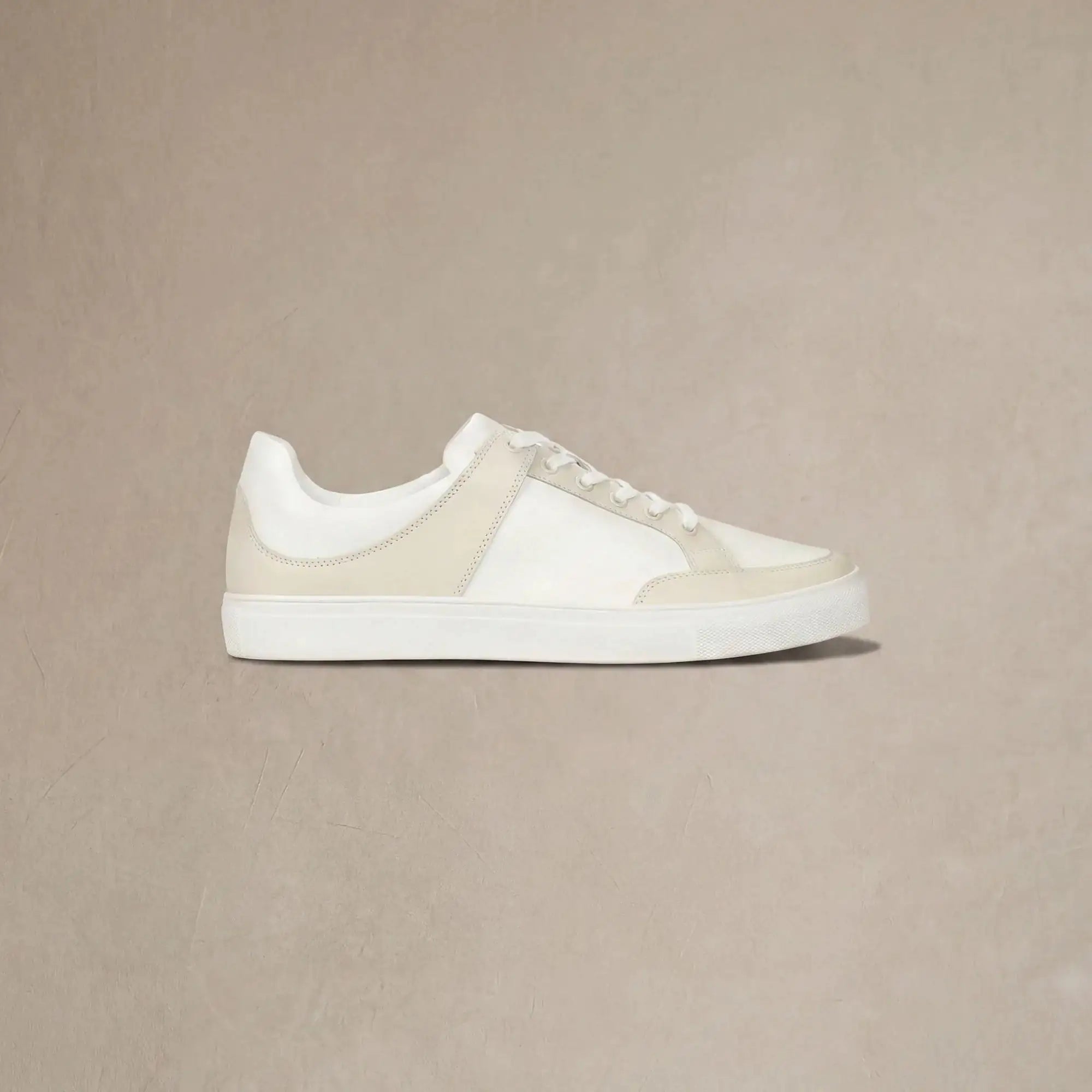 |beige & white
