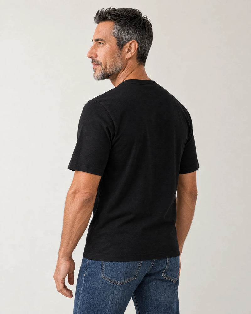 Relaxed Fit Logo T-Shirt campaign 04|Black