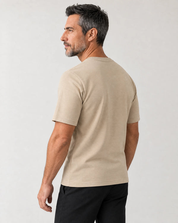 Relaxed Fit T-Shirt campaign 04|Canyon Clay