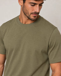 Relaxed Fit T-Shirt campaign 03|Olive