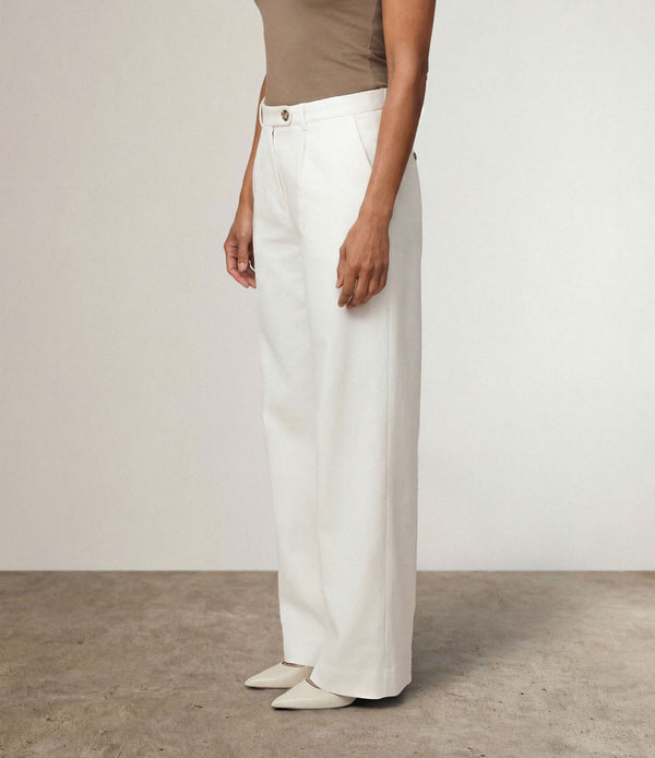 |white cream