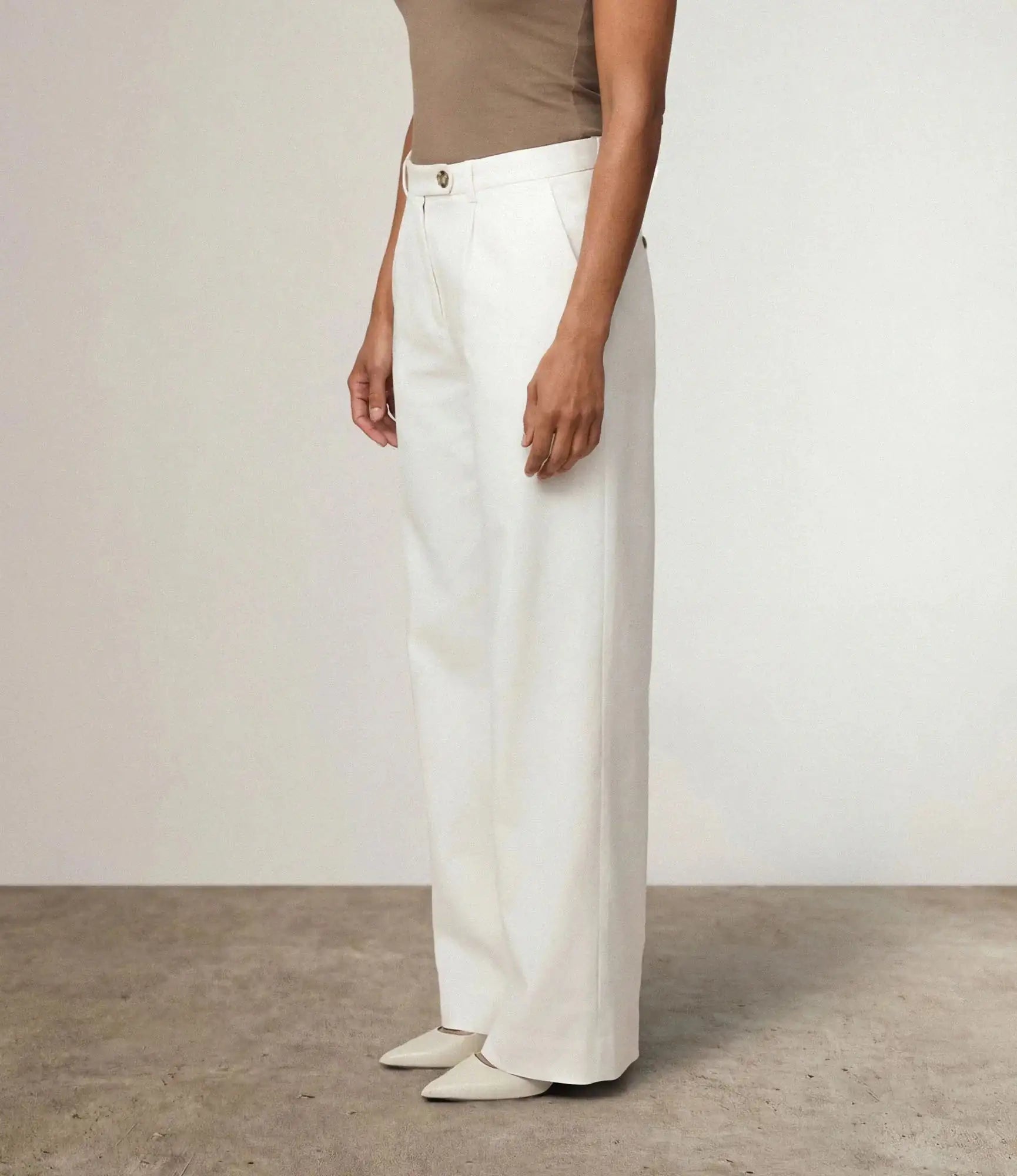 |white cream
