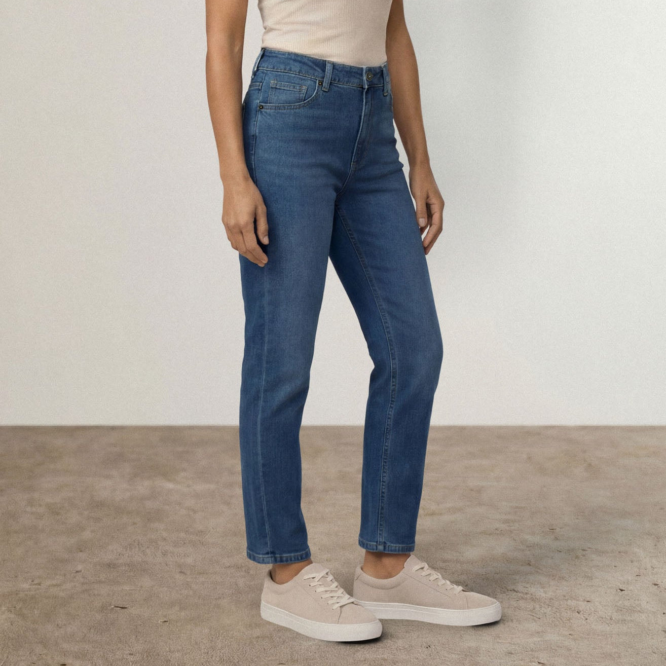 |deep navy wash denim