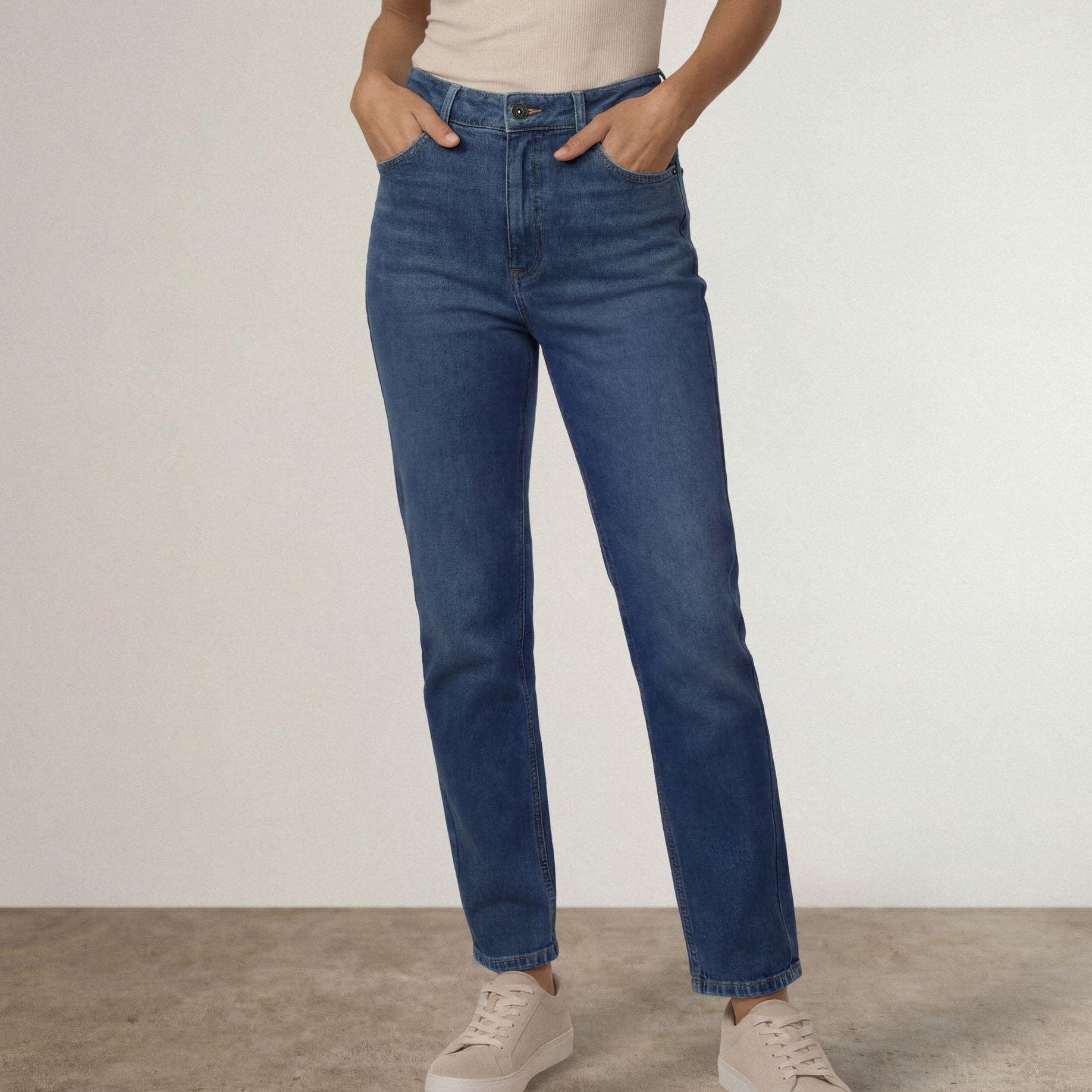 |deep navy wash denim