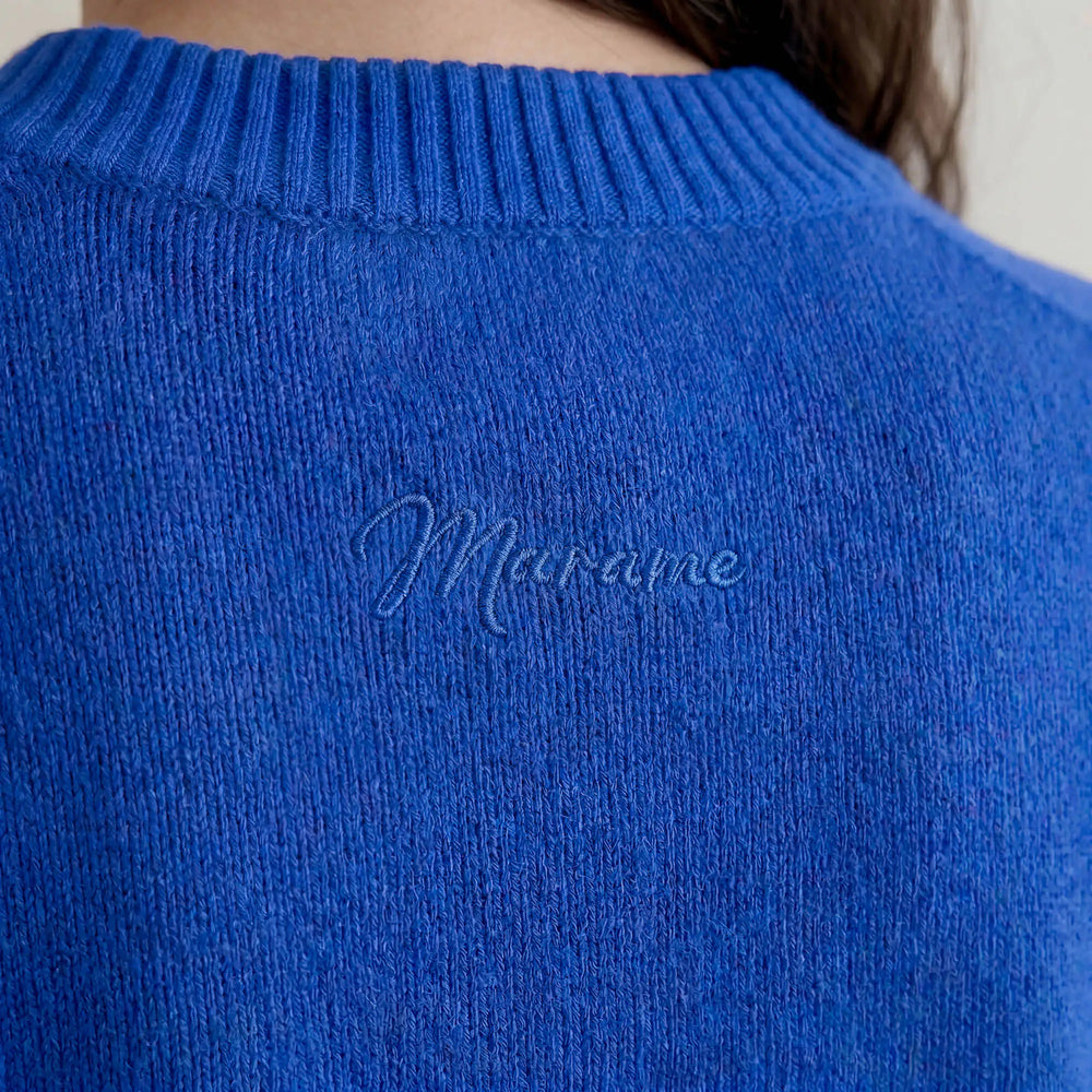 |Dazzling Blue