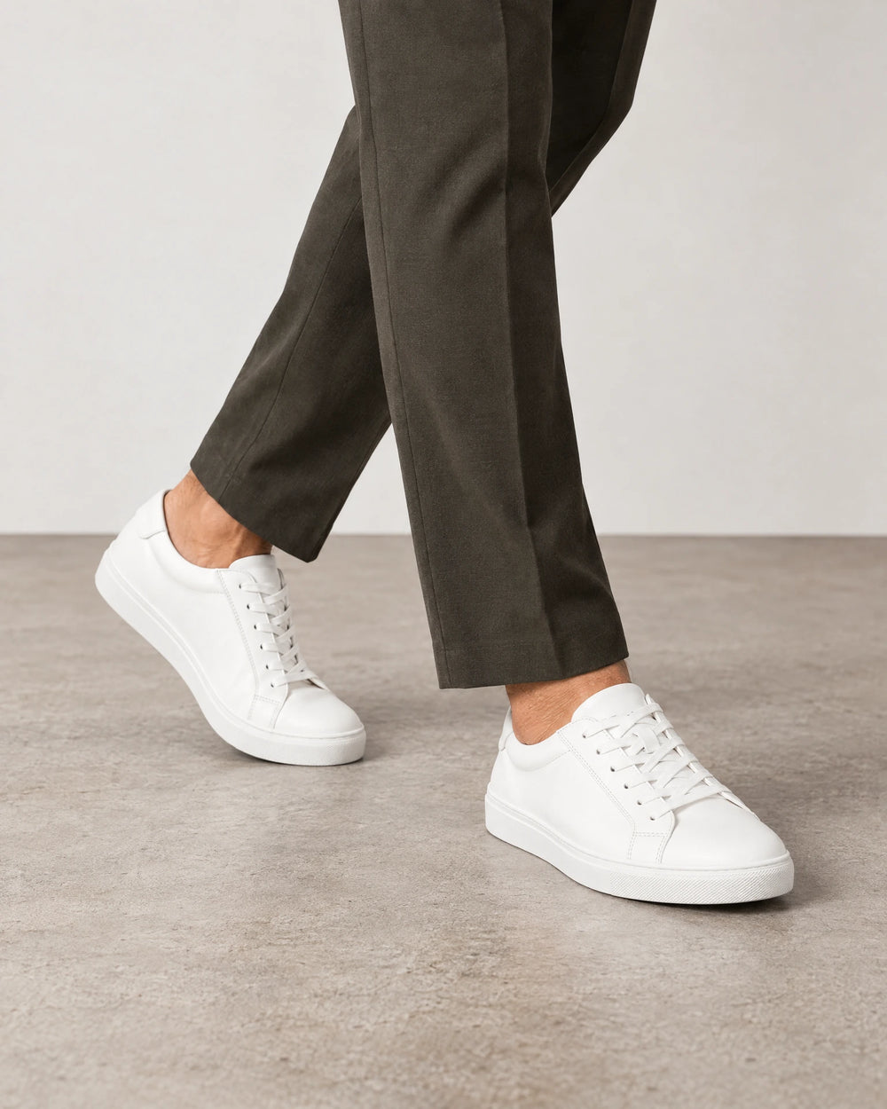 Smart Leather Trainers campaign 02|white
