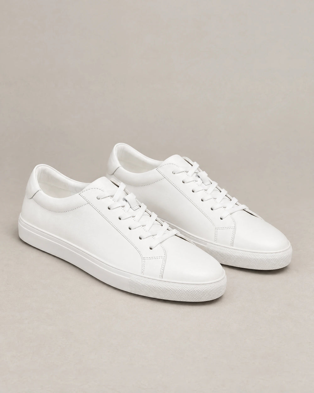 Smart Leather Trainers campaign 03|white