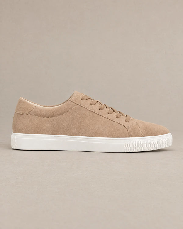 Smart Suede Trainers campaign 04|sandstone